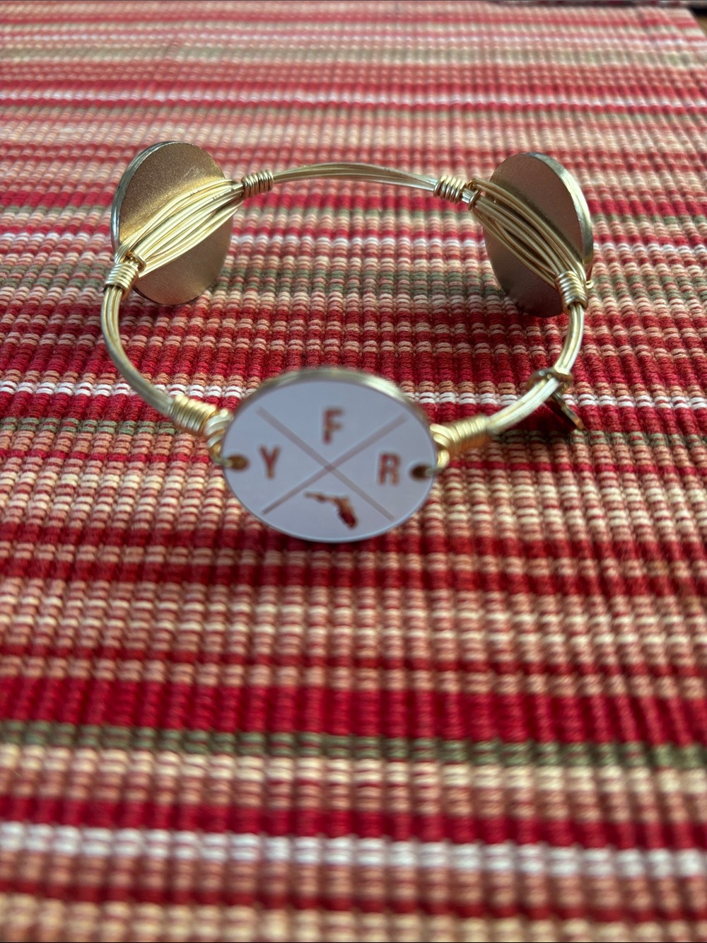 Bourbon and Bowties Gold Tone Enamel Florida Bangle - White & Gold